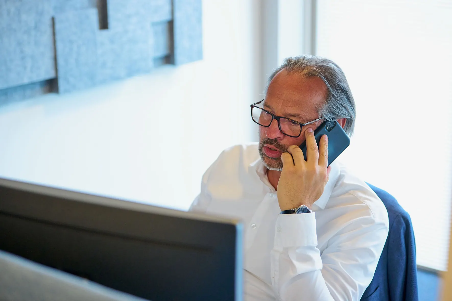 Medewerker belt bij twijfel over een mail de afzender na, een eenvoudige stap tegen phishing in de zorg